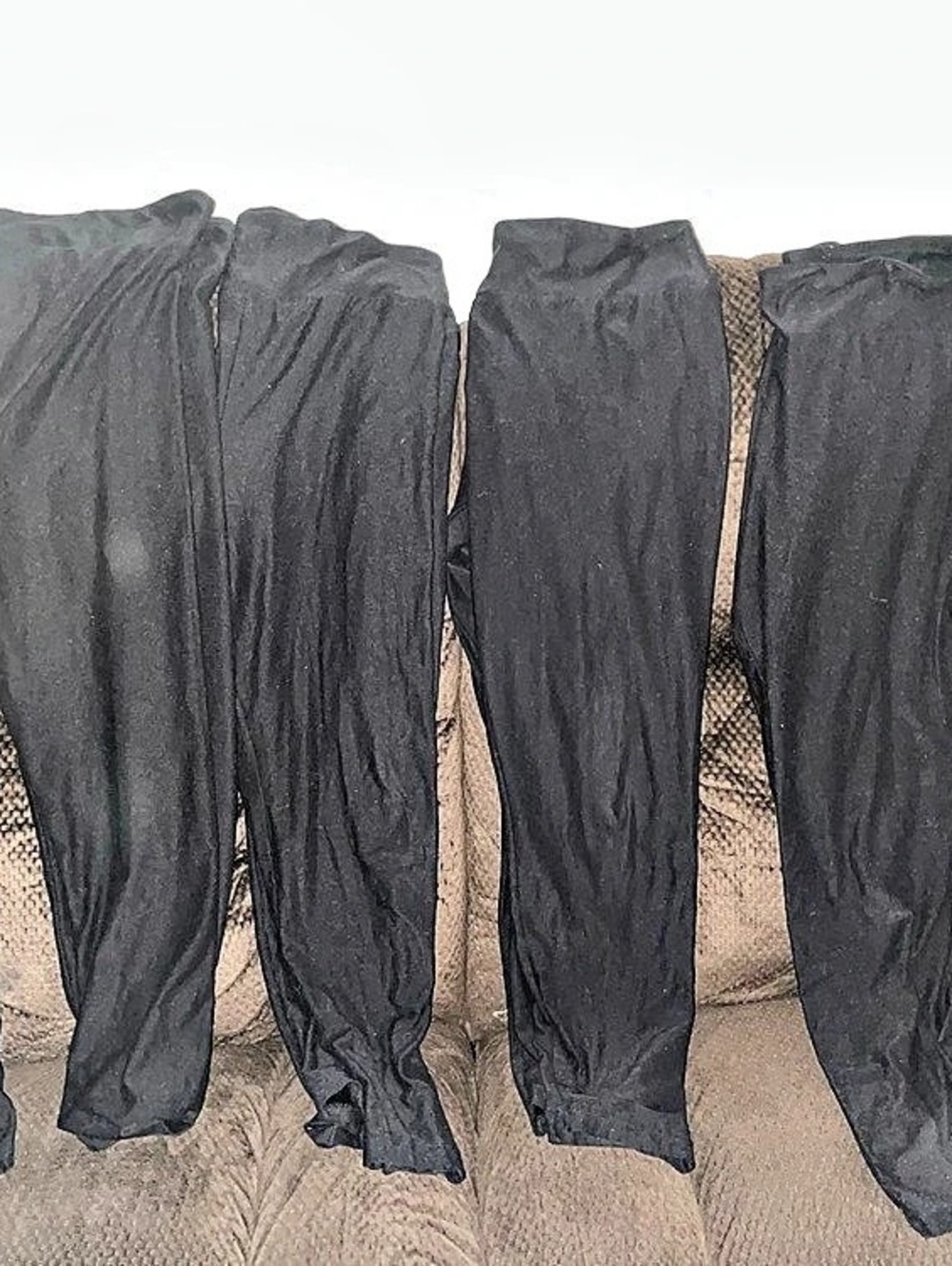 Women’s Fit a size large, Black Leggings. Says Jr Girls XL but fits Large.